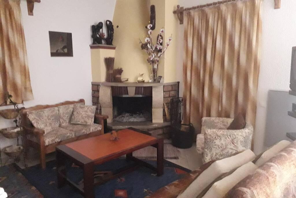 דירות Kalívia Efis House מראה חיצוני תמונה